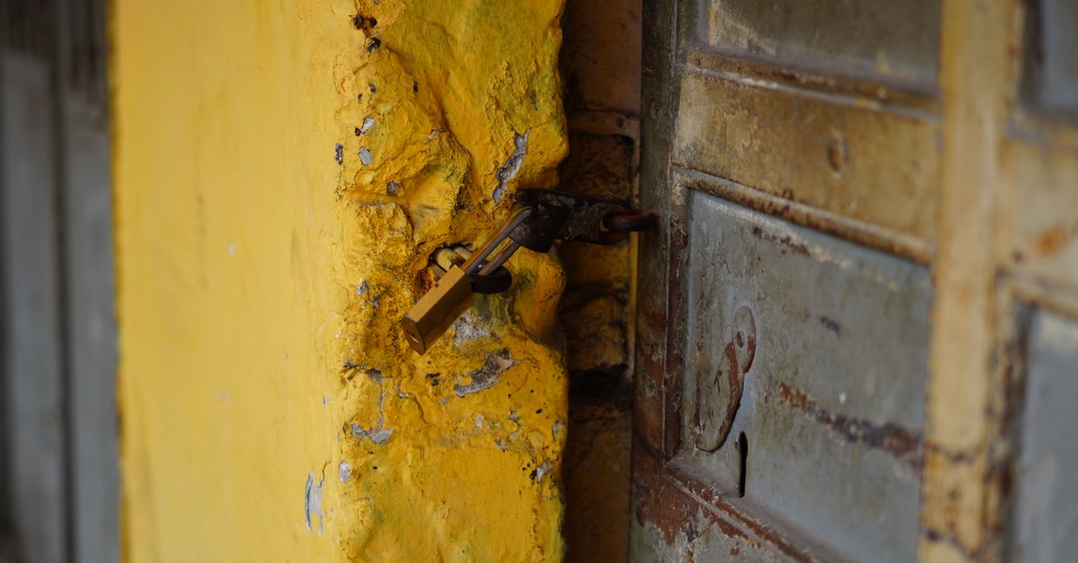 front door lock key — Walden Locksmith