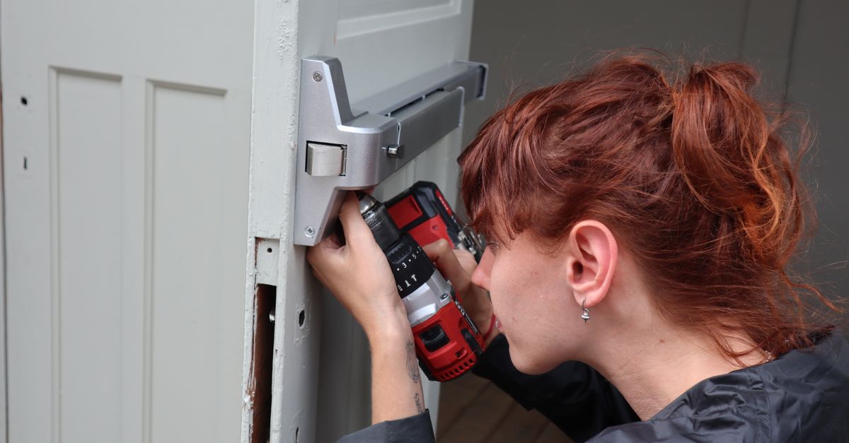 locksmith service technician — Walden Locksmith
