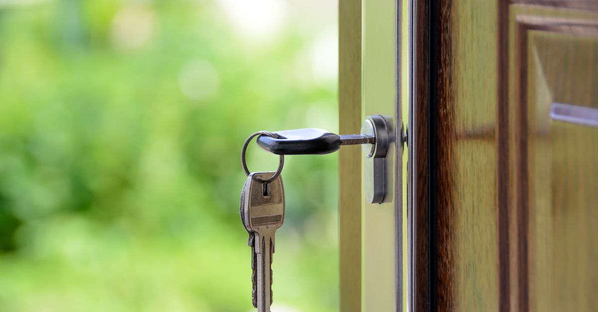 Locked Out in Walden? Here's What to Do While You Wait — Walden Locksmith