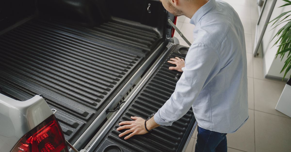 Factors That Determine the Cost of a Trunk Unlocking — Walden Locksmith