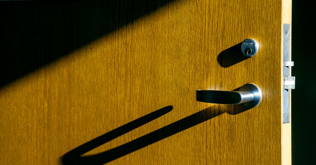 What Happens During a Commercial Office Lockout — Walden Locksmith